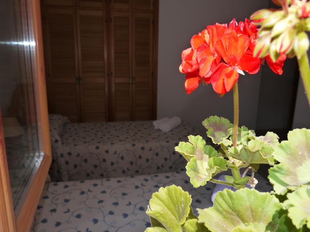 Hotel Rasil เกว็งกา ภายนอก รูปภาพ