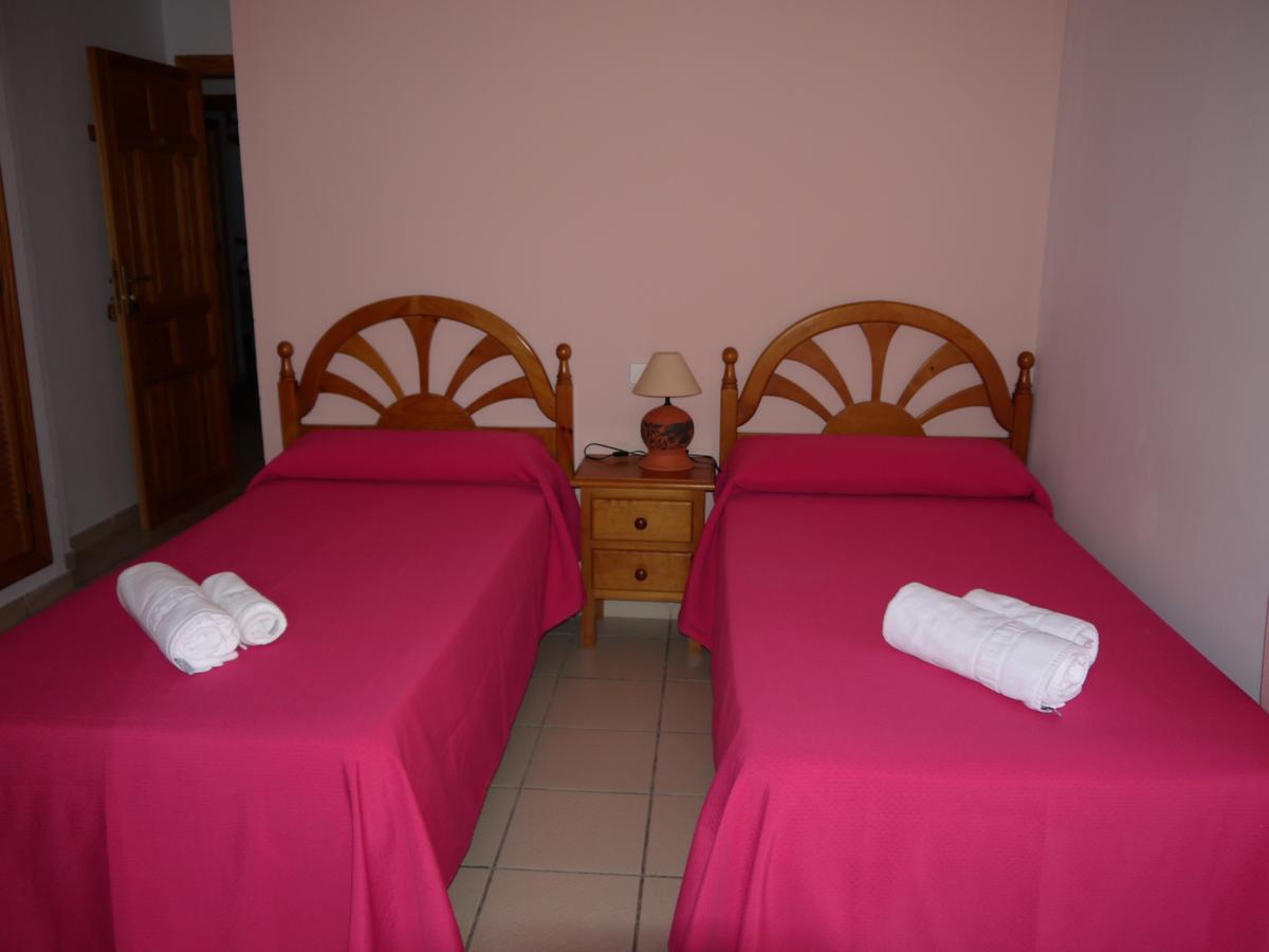 Hotel Rasil เกว็งกา ภายนอก รูปภาพ